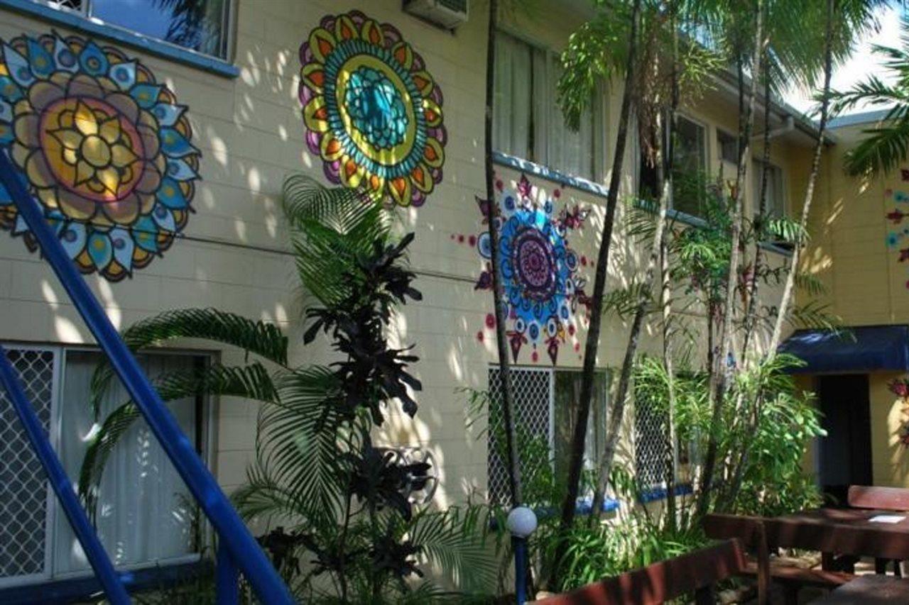 Mad Monkey Village Кэрнс Экстерьер фото