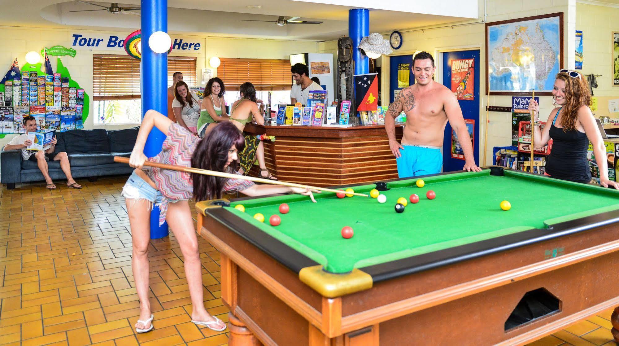 Mad Monkey Village Кэрнс Экстерьер фото